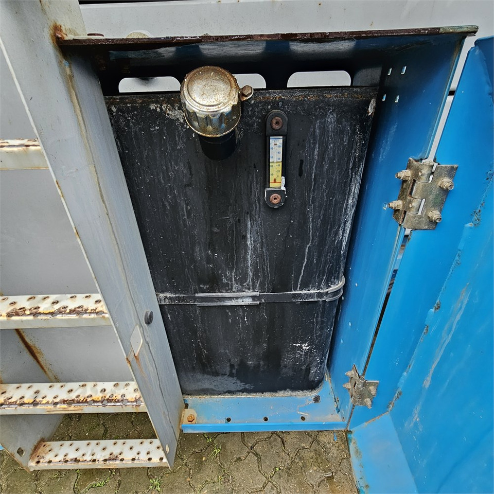 Scissor lift Genie GS-5390: picture 17