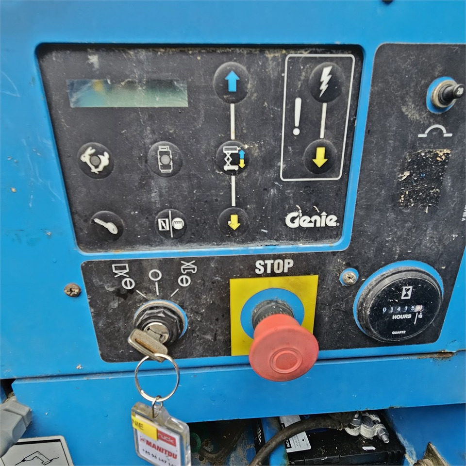 Scissor lift Genie GS-5390: picture 28