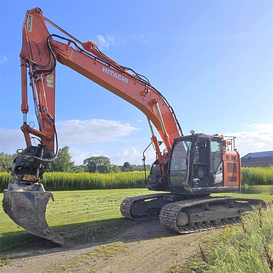 Leasing of Hitachi ZX 225 Hitachi ZX 225: picture 6