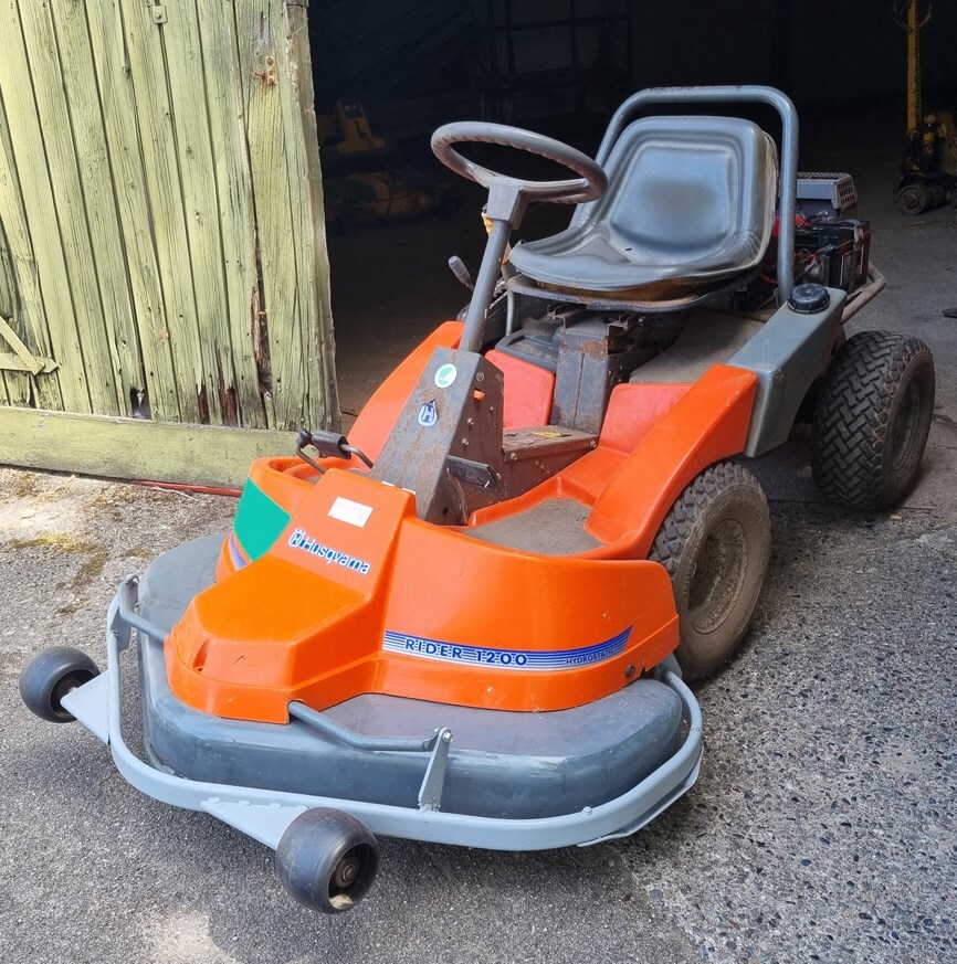 Garden mower Husqvarna Rider 1200: picture 1