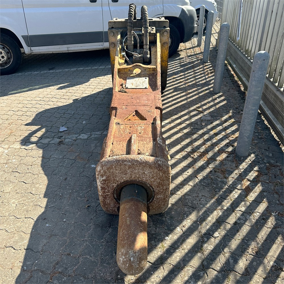 Indeco HP5000 - Hydraulic hammer: picture 2 Indeco HP5000 - Hydraulic hammer: picture 2