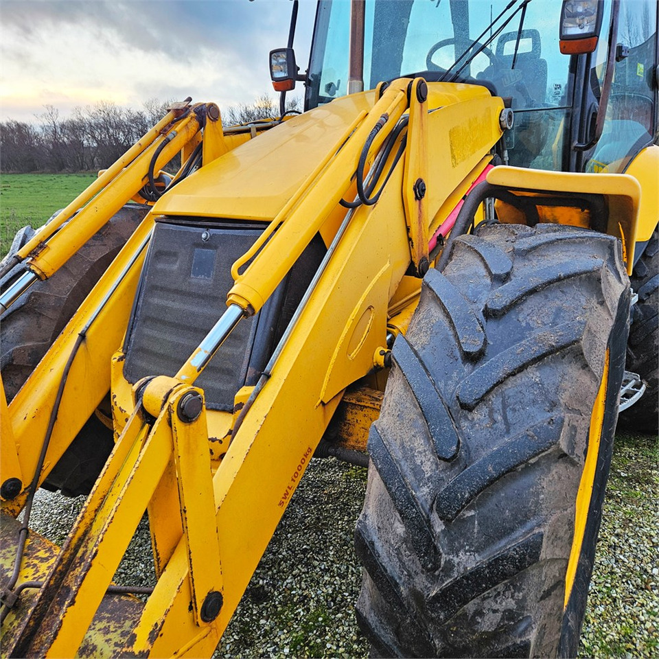 Backhoe loader JCB 4CX: picture 39