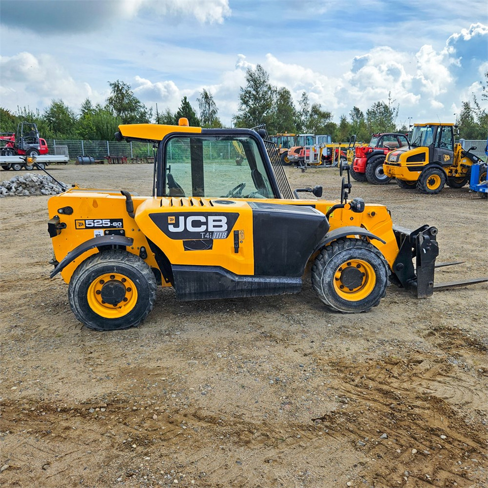 Leasing of JCB 525-60T4 JCB 525-60T4: picture 6 Leasing of JCB 525-60T4 JCB 525-60T4: picture 6