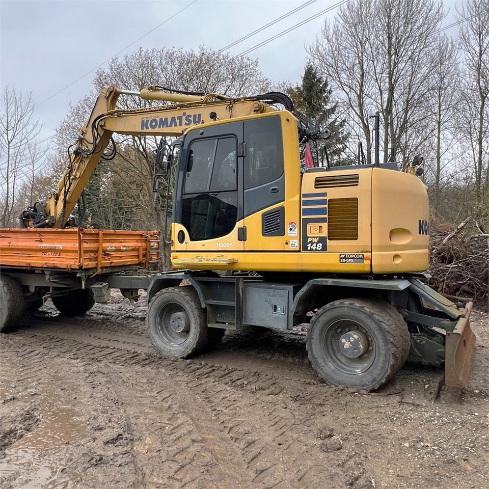 Komatsu PW148-10 - Wheel excavator: picture 2 Komatsu PW148-10 - Wheel excavator: picture 2