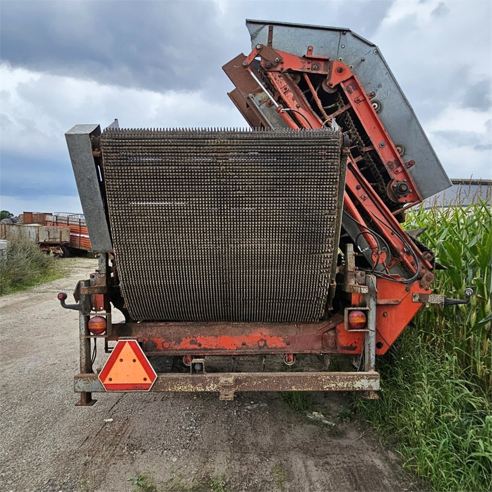 Kverneland UN 2200 - Potato harvester: picture 3 Kverneland UN 2200 - Potato harvester: picture 3