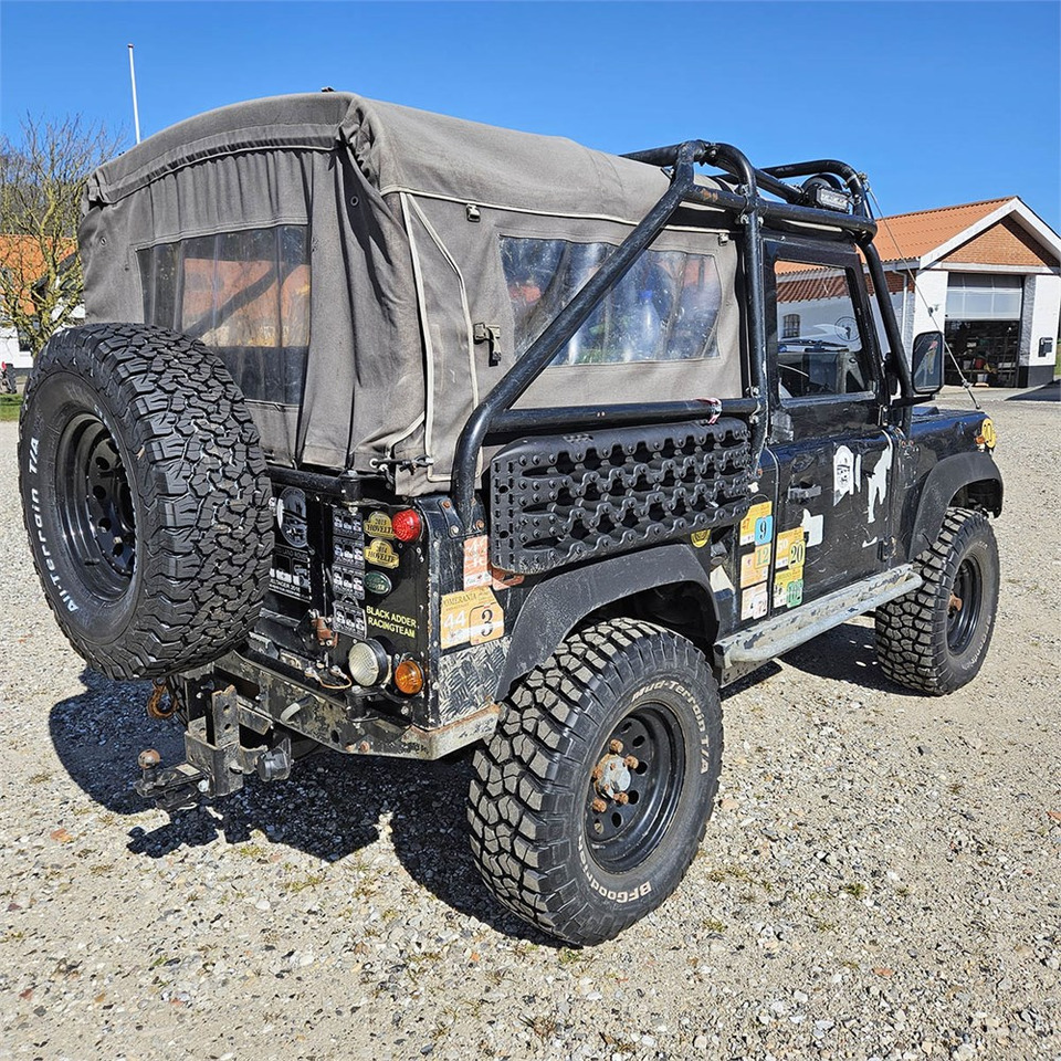Land Rover Defender 90 - Car: picture 4 Land Rover Defender 90 - Car: picture 4