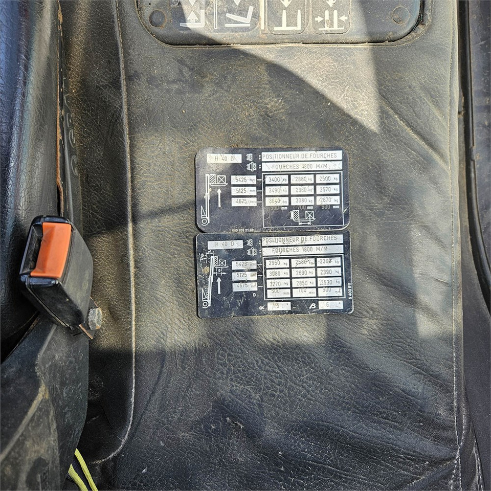 Forklift Linde H40D-04: picture 11