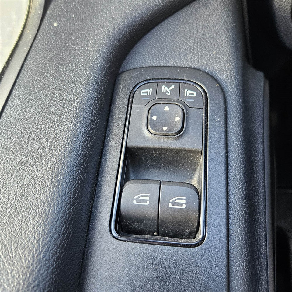 Leasing of Mercedes 214 Cdi Ksv A2 Mercedes 214 Cdi Ksv A2: picture 22