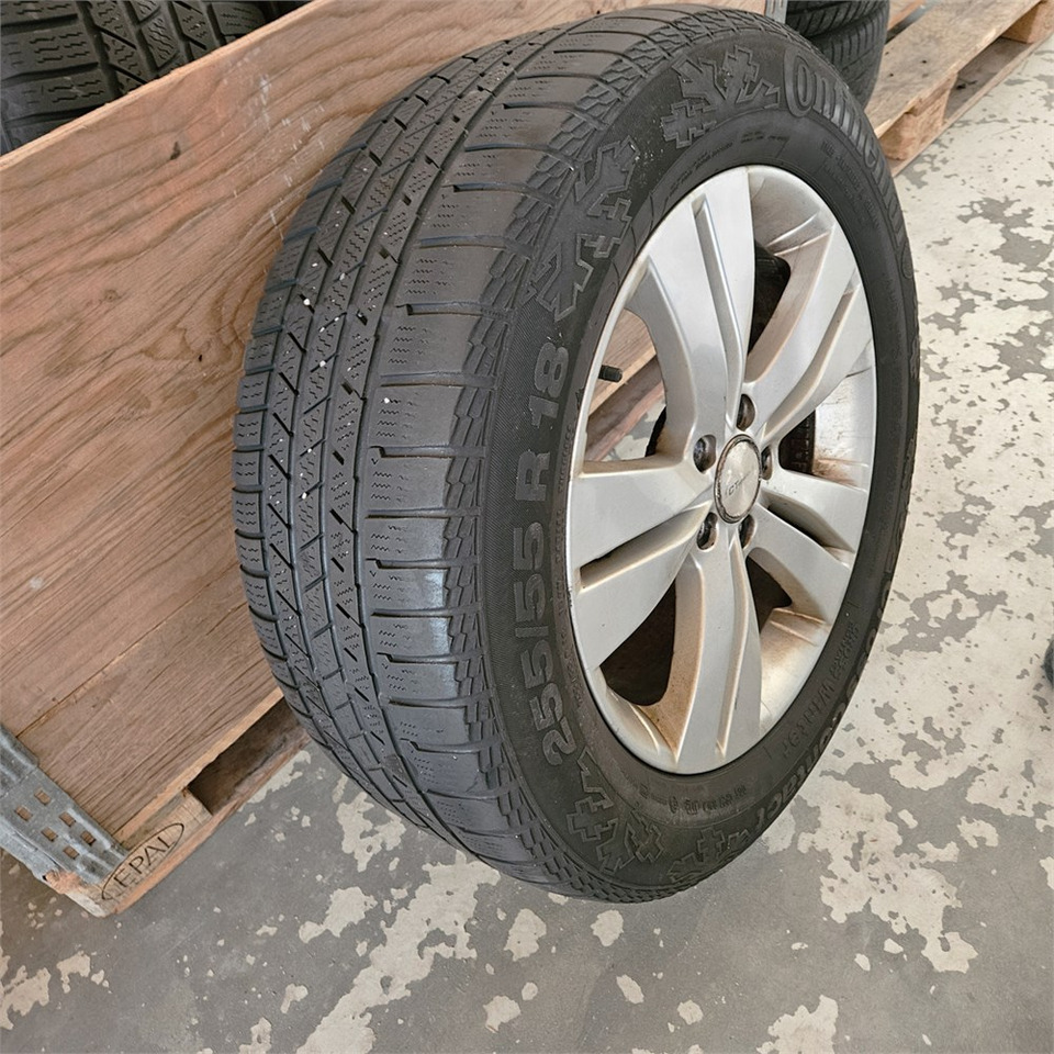 Mercedes ML320 - 255/55R18 - Wheel and tire package: picture 3 Mercedes ML320 - 255/55R18 - Wheel and tire package: picture 3