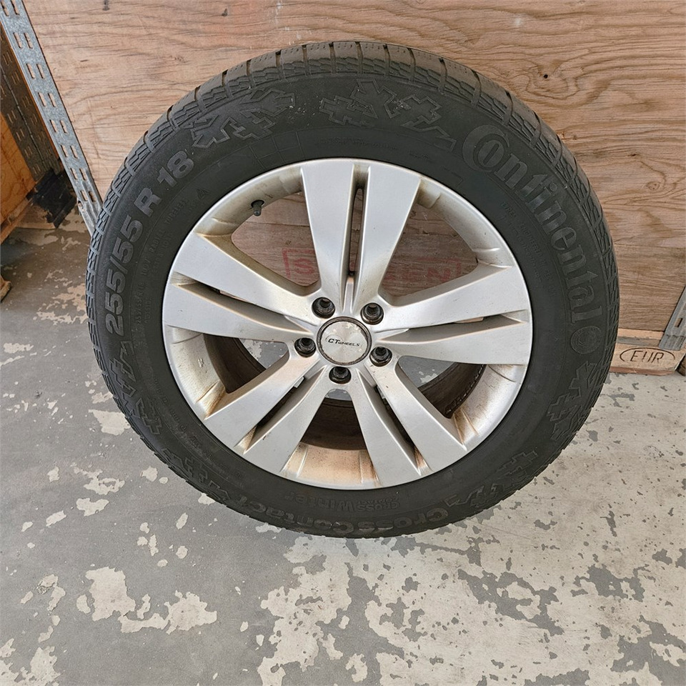 Mercedes ML320 - 255/55R18 - Wheel and tire package: picture 1 Mercedes ML320 - 255/55R18 - Wheel and tire package: picture 1