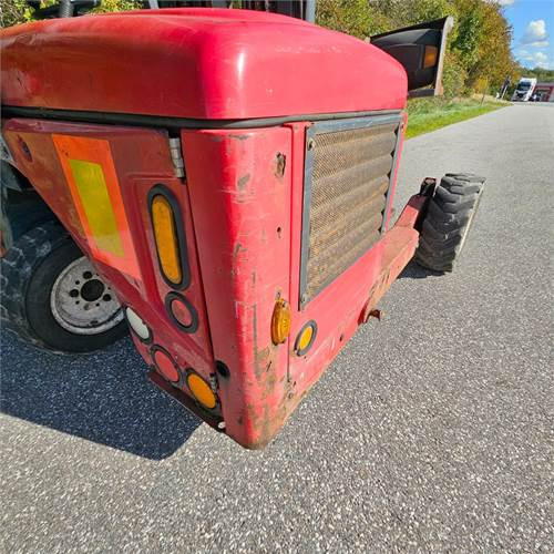 Truck mounted forklift Moffett M4 25.3: picture 38