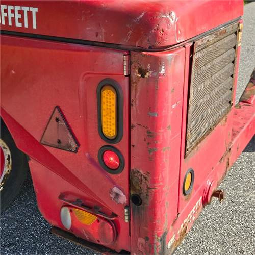 Truck mounted forklift Moffett M4 25.3: picture 30