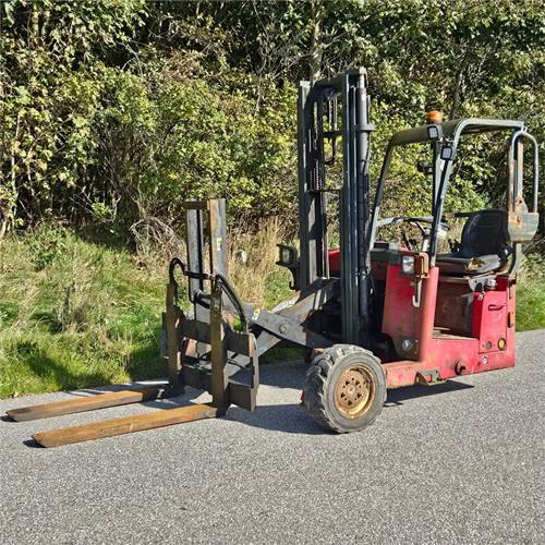 Truck mounted forklift Moffett M4 25.3: picture 6