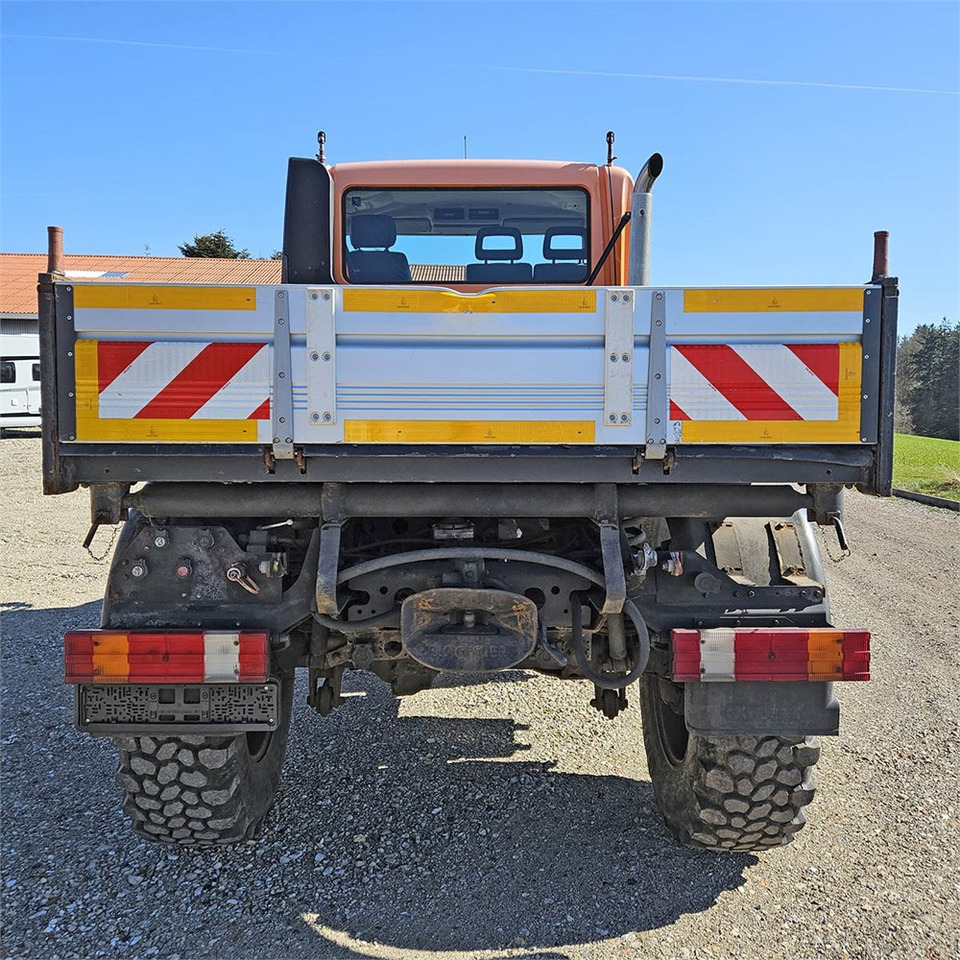 Mercedes U300 - Municipal/ Special vehicle: picture 4 Mercedes U300 - Municipal/ Special vehicle: picture 4