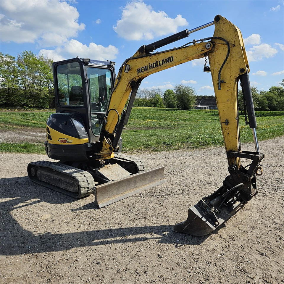 Mini excavator New Holland E39 B: picture 7 Mini excavator New Holland E39 B: picture 7