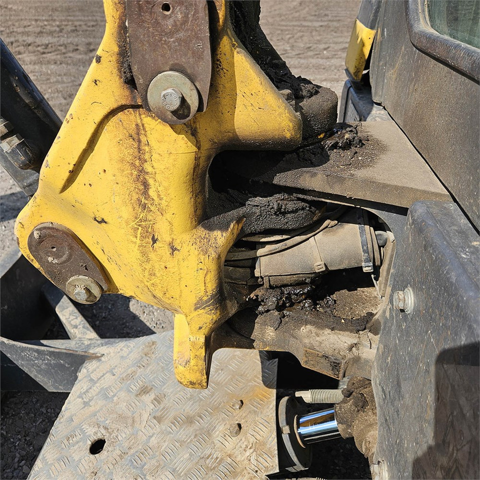 Mini excavator New Holland E39 B: picture 22 Mini excavator New Holland E39 B: picture 22