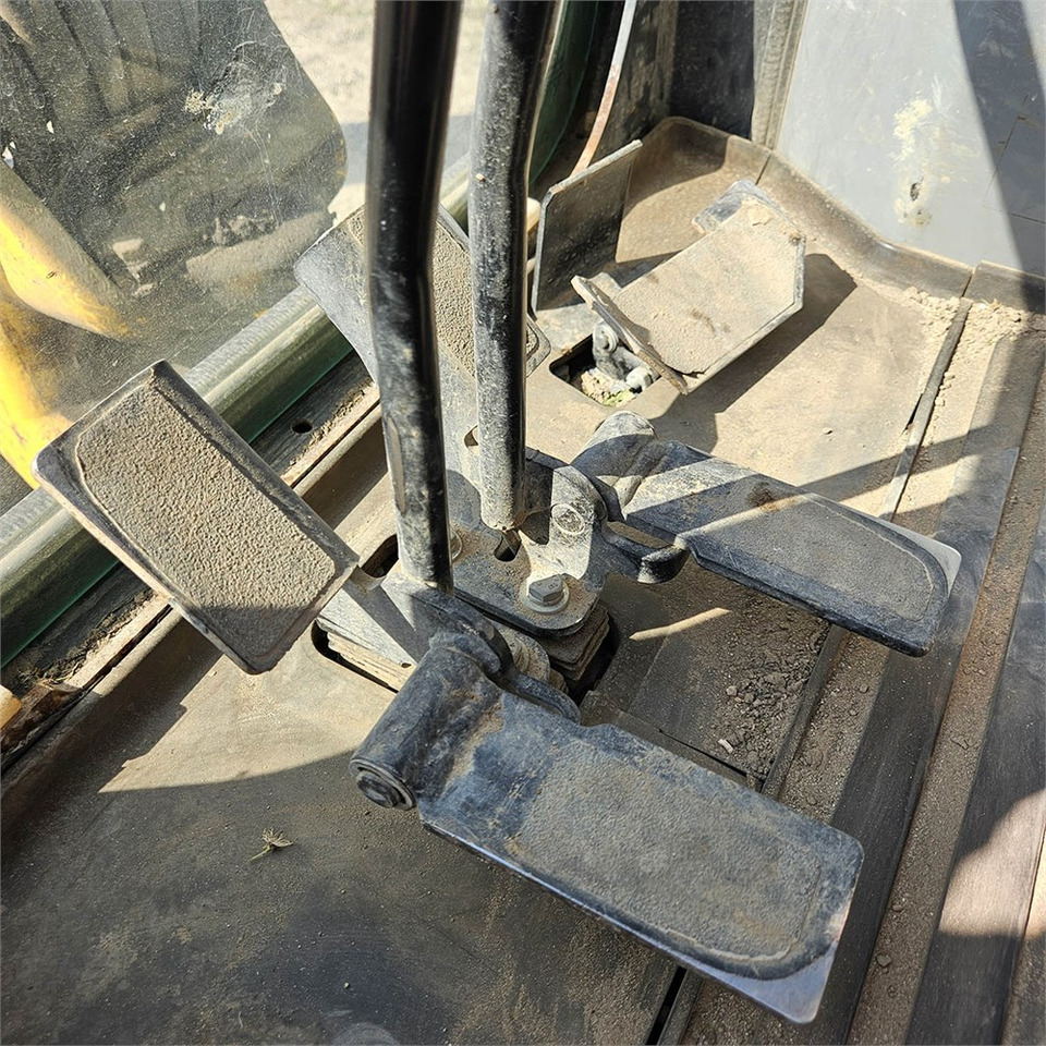 Mini excavator New Holland E39 B: picture 19 Mini excavator New Holland E39 B: picture 19