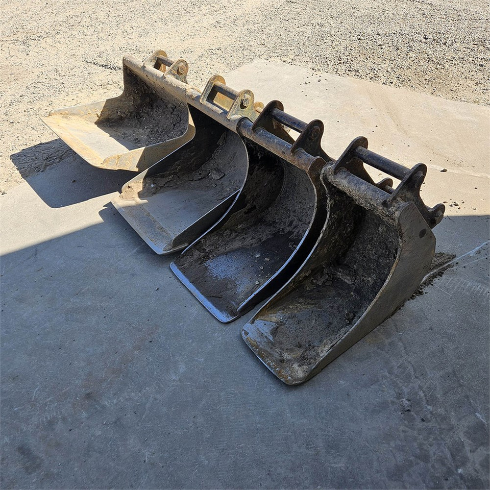 Mini excavator New Holland E39 B: picture 28 Mini excavator New Holland E39 B: picture 28