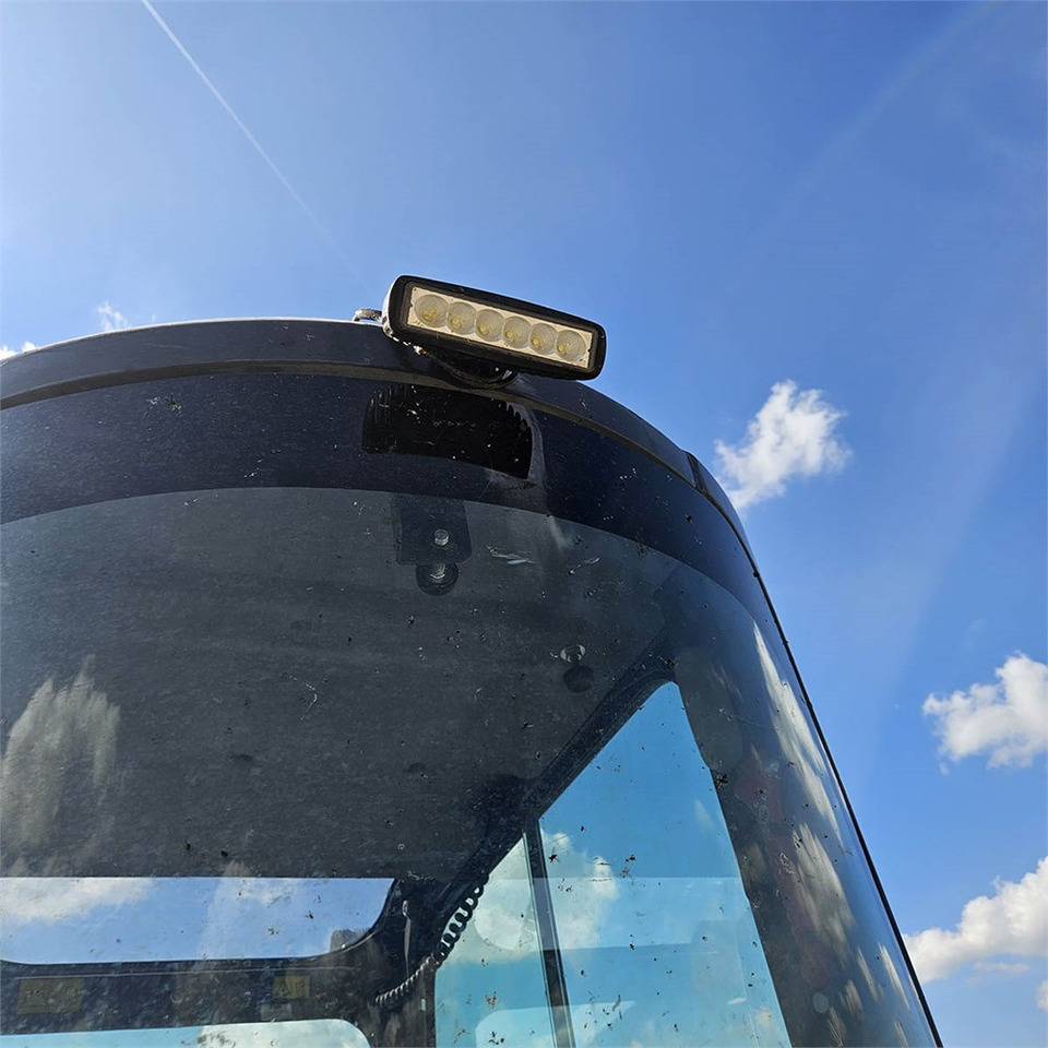 Mini excavator New Holland E39 B: picture 34 Mini excavator New Holland E39 B: picture 34