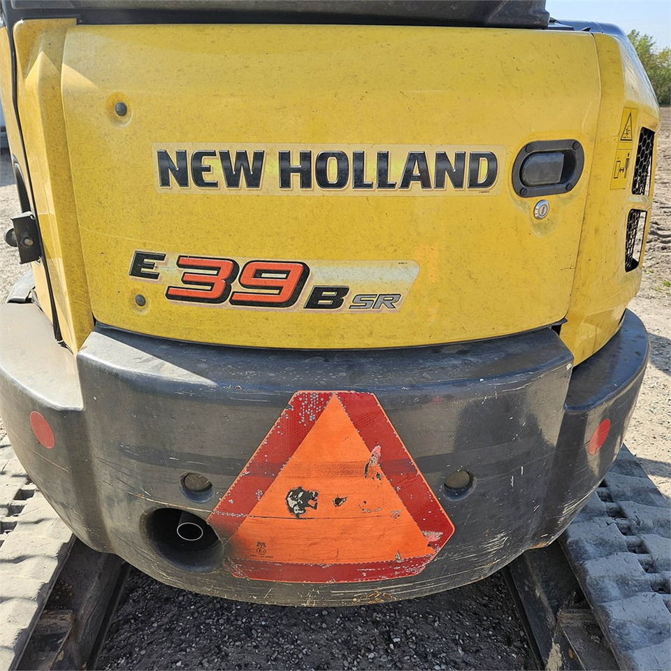 Mini excavator New Holland E39 B: picture 38 Mini excavator New Holland E39 B: picture 38