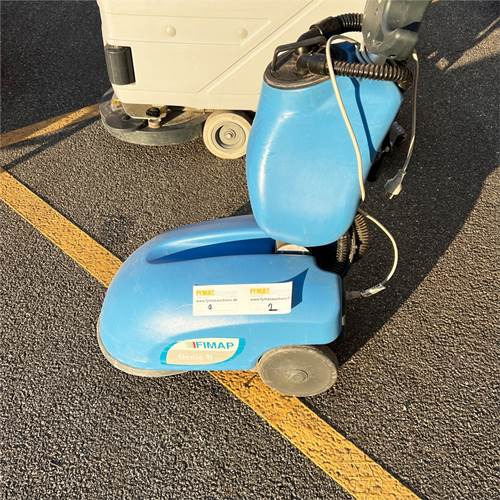 Nilfisk BA 530 - Scrubber dryer: picture 4 Nilfisk BA 530 - Scrubber dryer: picture 4