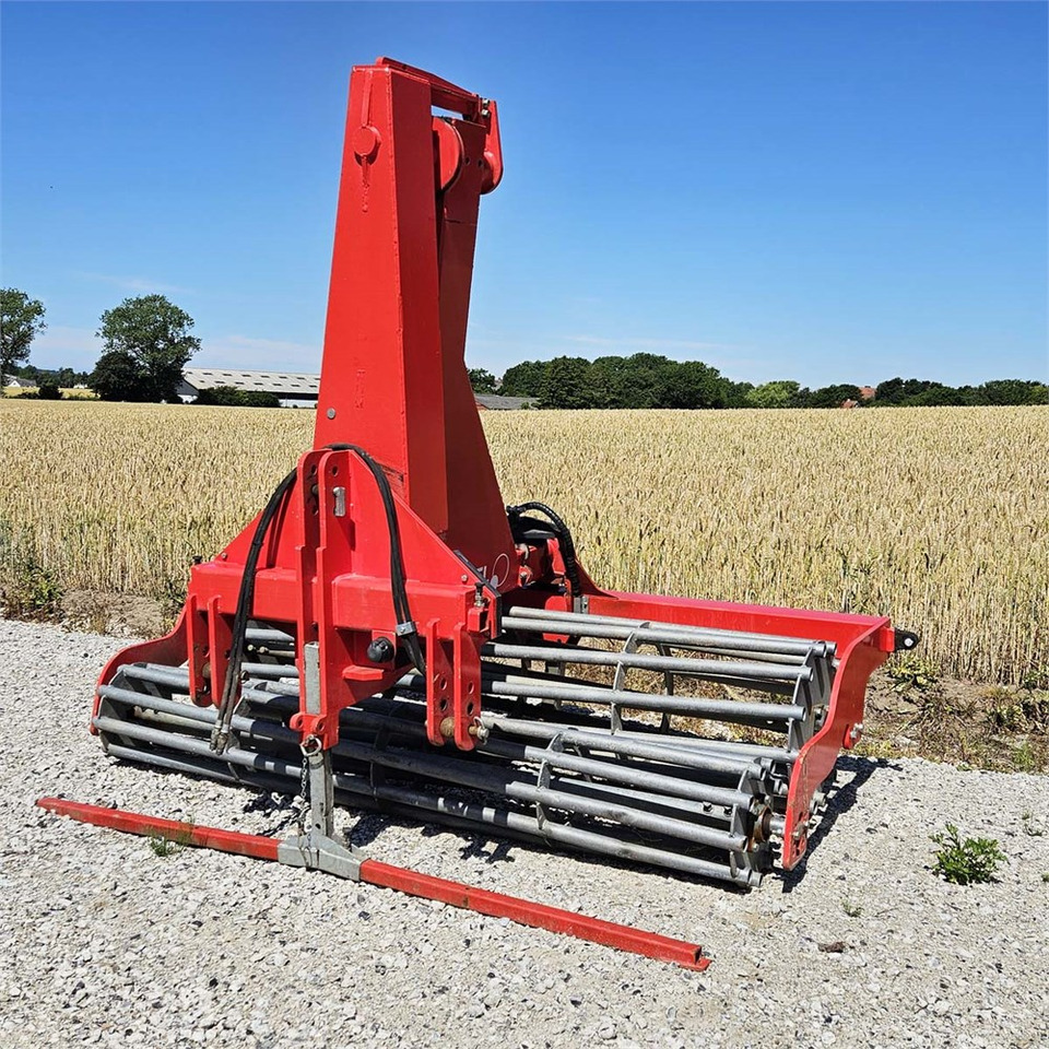 PC 2level - Soil tillage equipment: picture 1 PC 2level - Soil tillage equipment: picture 1