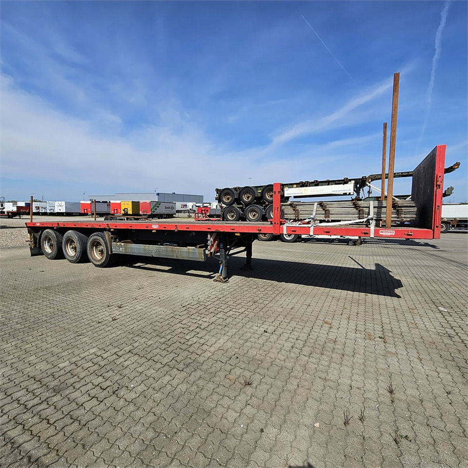Pacton Flatbed - Dropside/ Flatbed semi-trailer: picture 3 Pacton Flatbed - Dropside/ Flatbed semi-trailer: picture 3