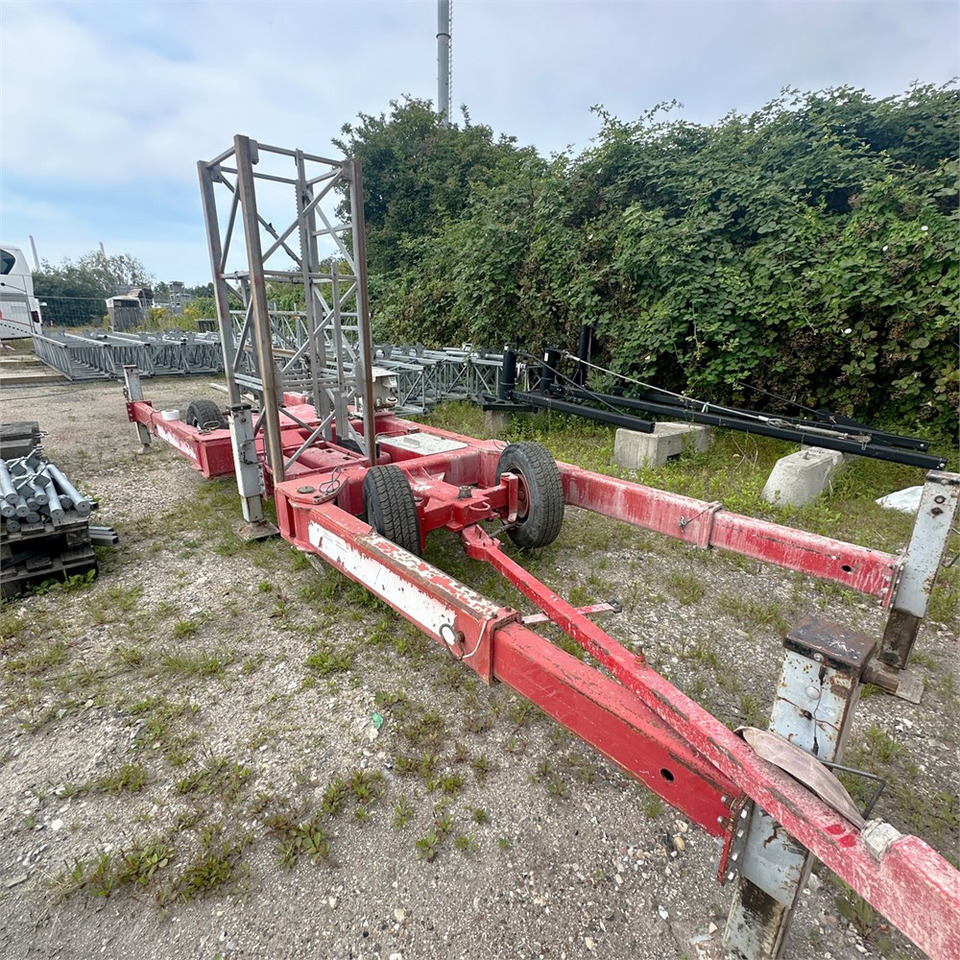 Aerial platform Scanclimber Chassis: picture 10