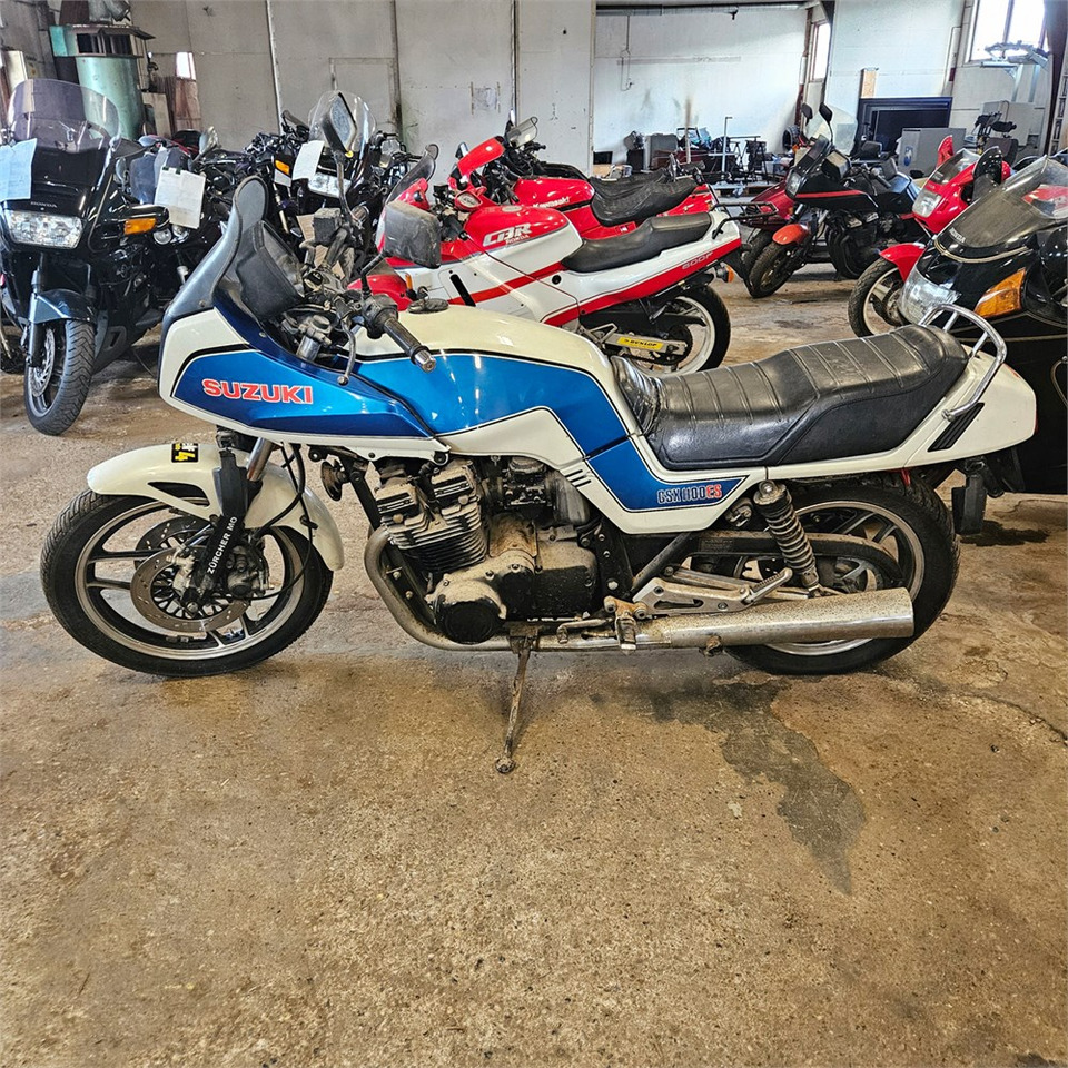 Suzuki GSX 1100 ES - Motorcycle: picture 4 Suzuki GSX 1100 ES - Motorcycle: picture 4
