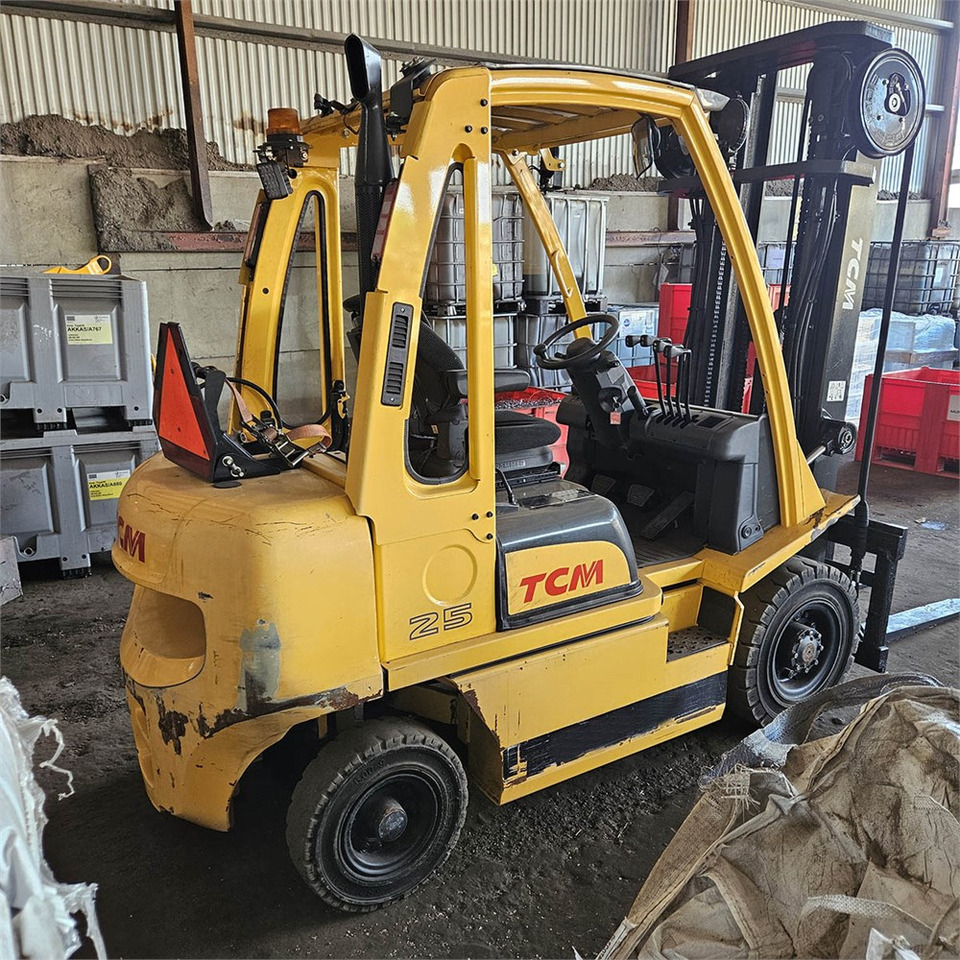 TCM FGE 25-E1 - Forklift: picture 5 TCM FGE 25-E1 - Forklift: picture 5