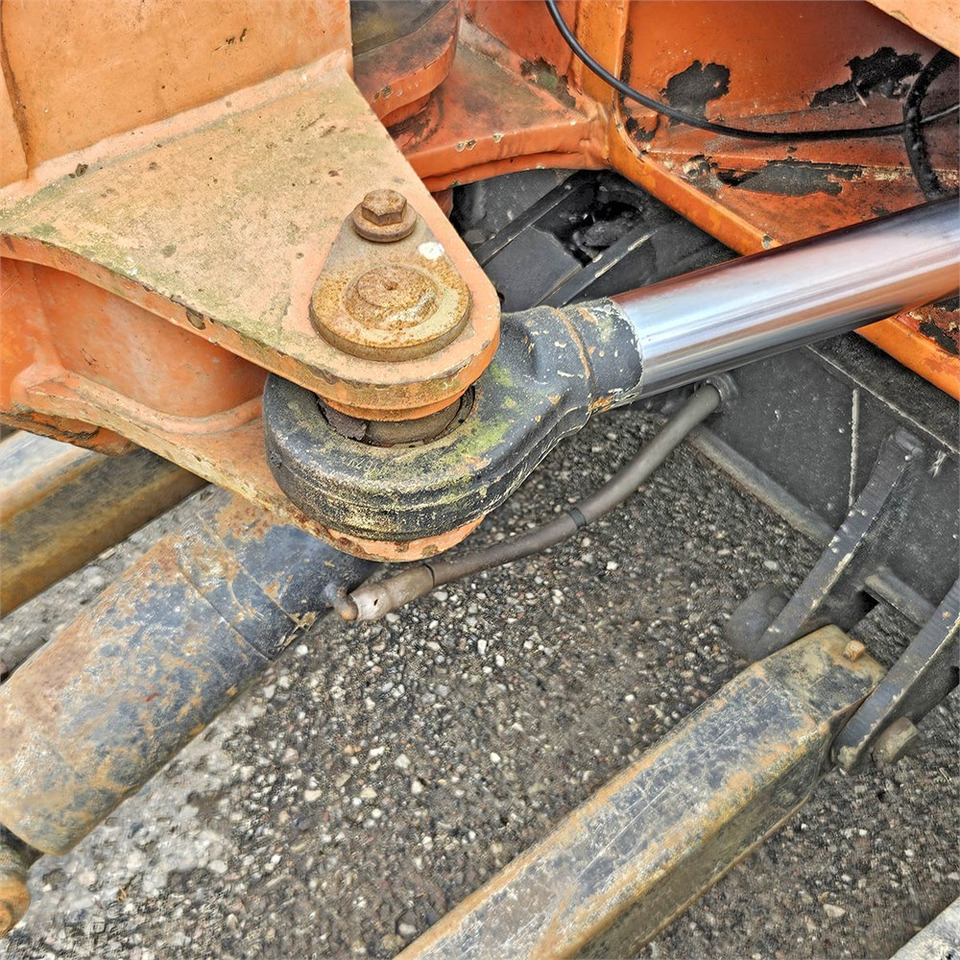Mini excavator Terex TC48: picture 17