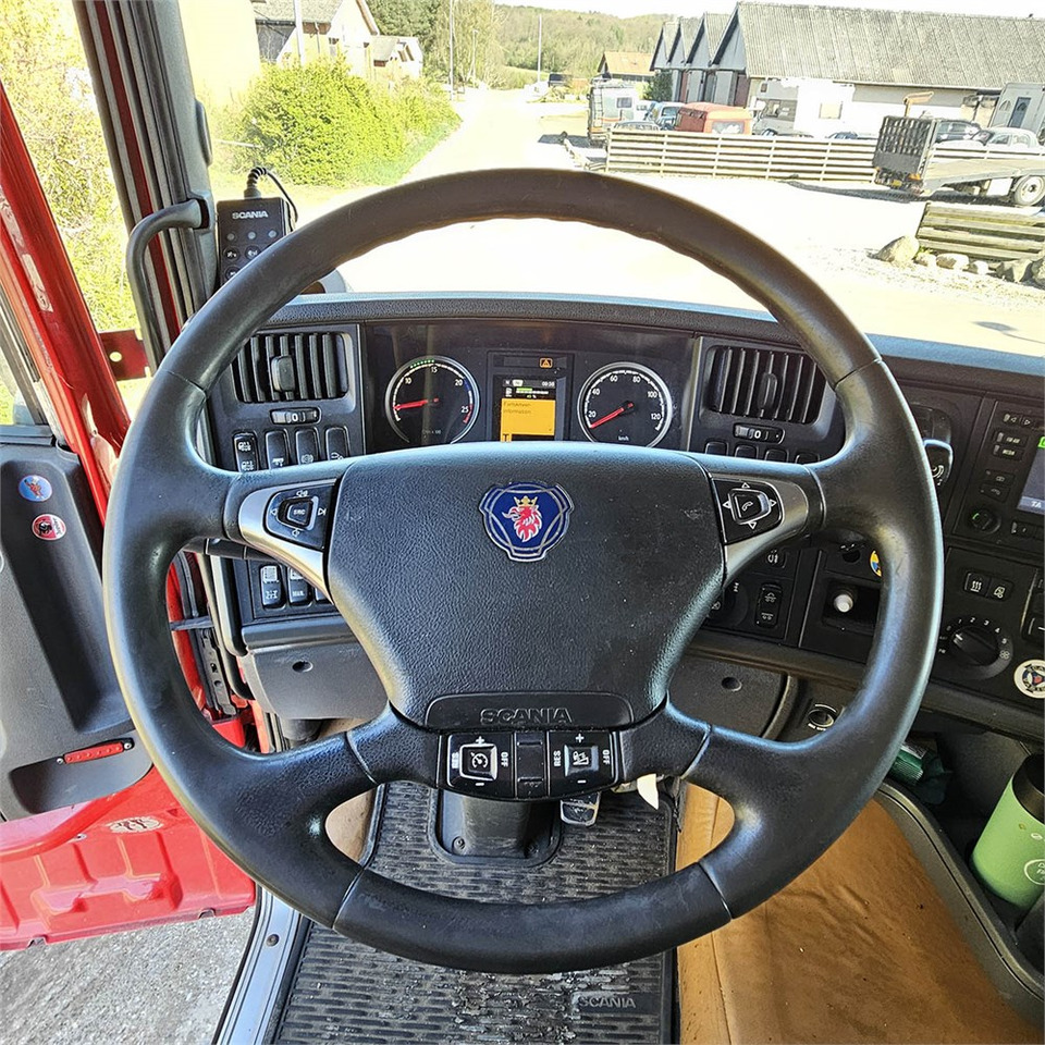 Tractor unit Scania R 560 LA6X2 HNB: picture 21