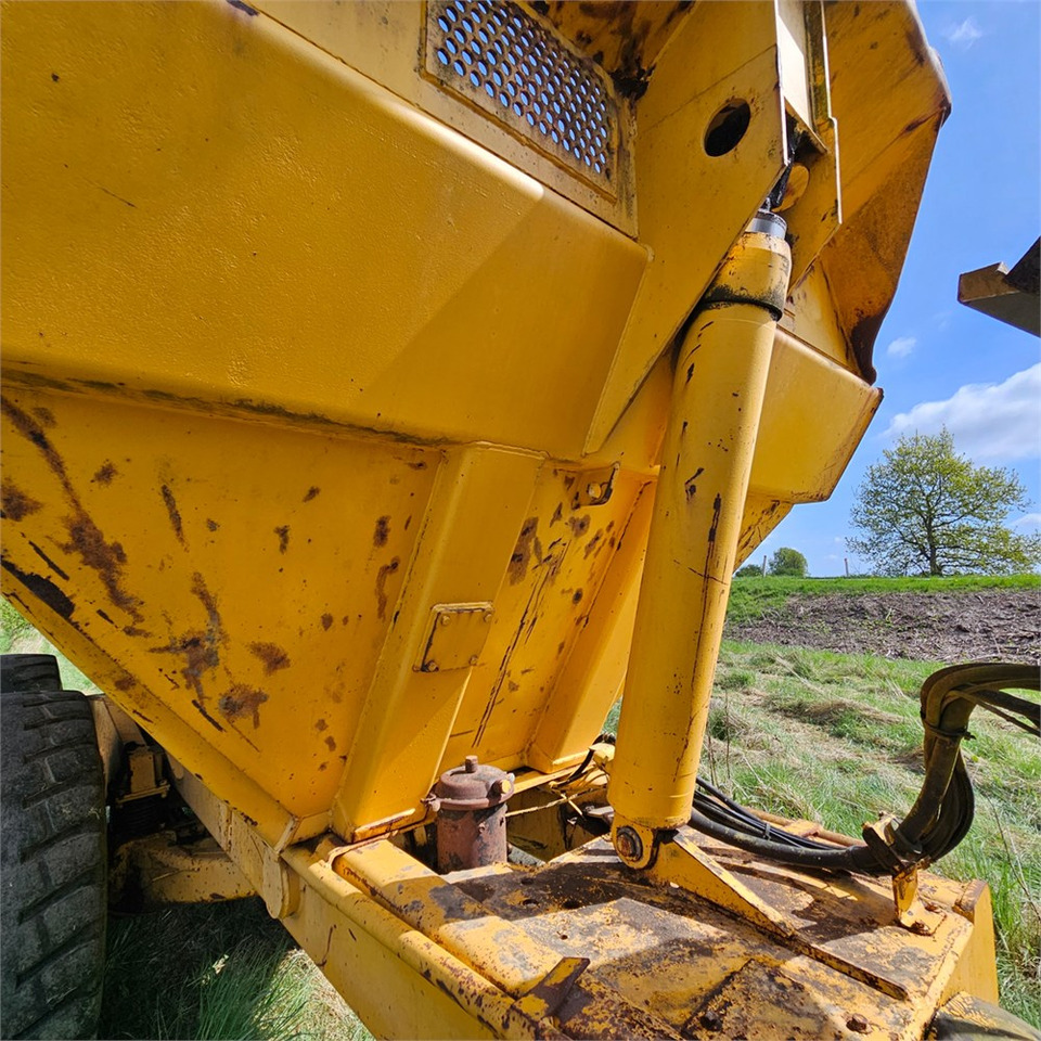 Articulated dumper Volvo A20: picture 23