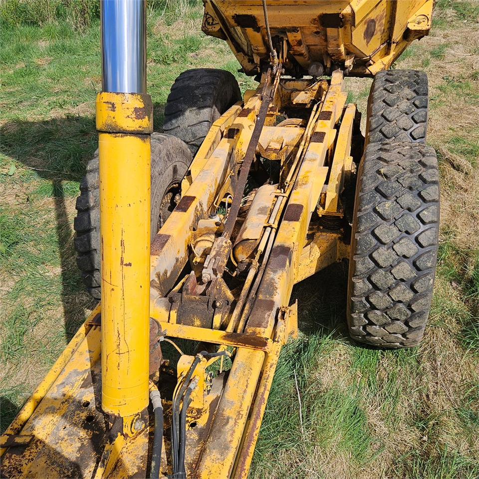 Articulated dumper Volvo A20: picture 21