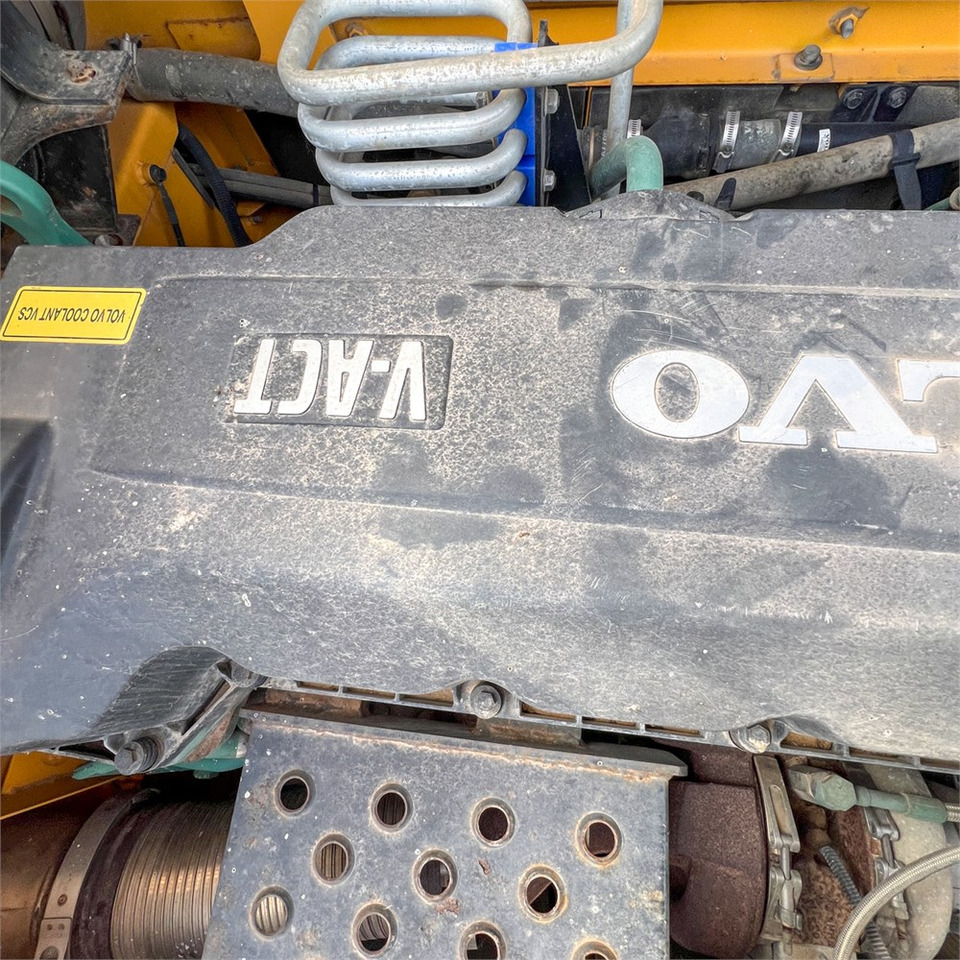 Crawler excavator Volvo EC380 DL: picture 38 Crawler excavator Volvo EC380 DL: picture 38