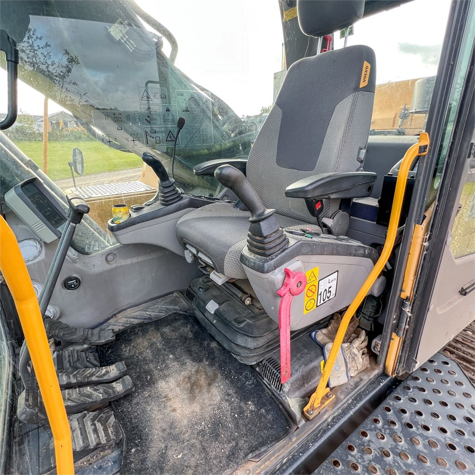 Crawler excavator Volvo EC380 DL: picture 16 Crawler excavator Volvo EC380 DL: picture 16