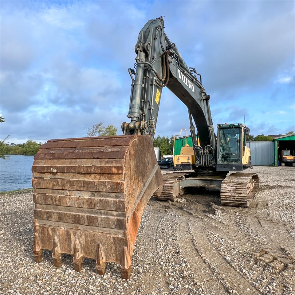 Crawler excavator Volvo EC380 DL: picture 14 Crawler excavator Volvo EC380 DL: picture 14