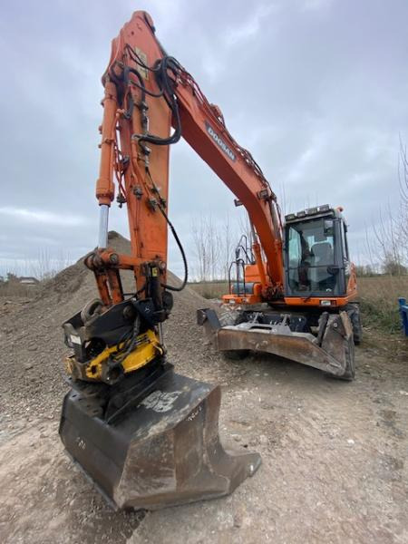 ENGCON EC 20B - Tiltrotator: picture 4 ENGCON EC 20B - Tiltrotator: picture 4