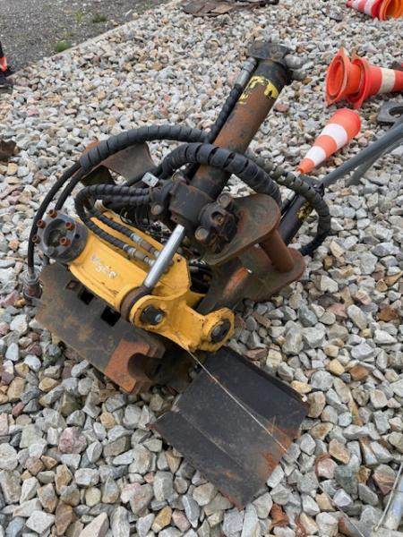 ENGCON EC 219 - Tiltrotator: picture 2 ENGCON EC 219 - Tiltrotator: picture 2