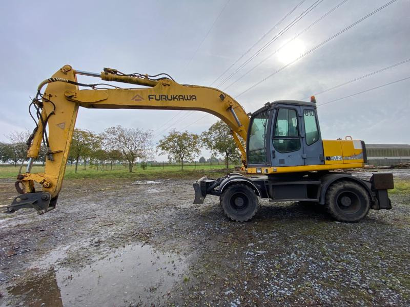 Furukawa W 735 - Wheel excavator: picture 3 Furukawa W 735 - Wheel excavator: picture 3