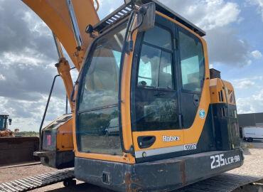 Crawler excavator Hyundai ROBEX 235 LCR-9A: picture 1