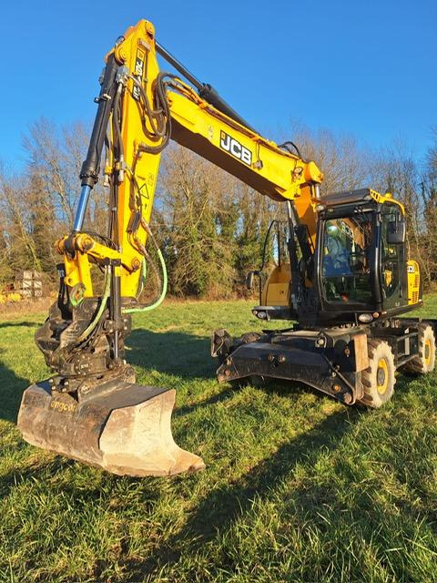 Jcb JS 145W - Wheel excavator: picture 1 Jcb JS 145W - Wheel excavator: picture 1