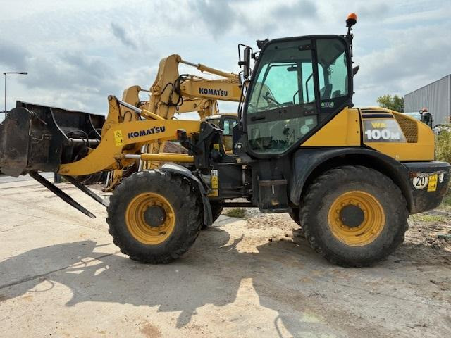 Komatsu WA100M6 - Wheel loader: picture 2 Komatsu WA100M6 - Wheel loader: picture 2