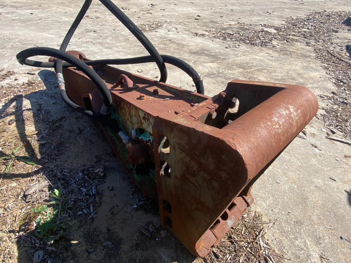 MONTABERT BRV - Hydraulic hammer: picture 4 MONTABERT BRV - Hydraulic hammer: picture 4