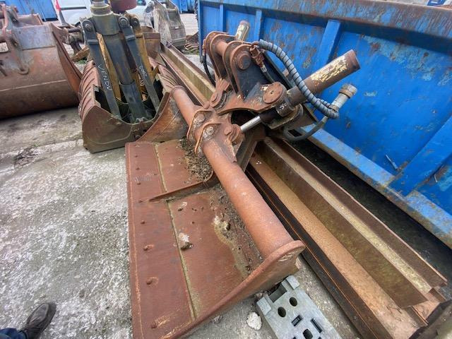 VERACHTER ORIENTABLE & TERRASSEMENT 2M & 1M50 - Excavator bucket: picture 2 VERACHTER ORIENTABLE & TERRASSEMENT 2M & 1M50 - Excavator bucket: picture 2