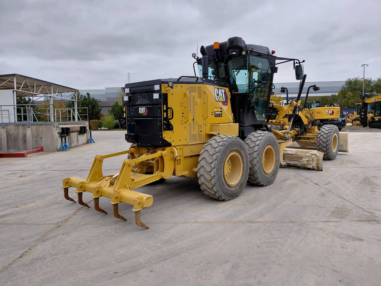 Grader CAT 120-14: picture 6