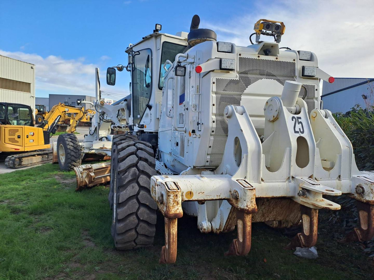CAT 12M3 - Grader: picture 3 CAT 12M3 - Grader: picture 3