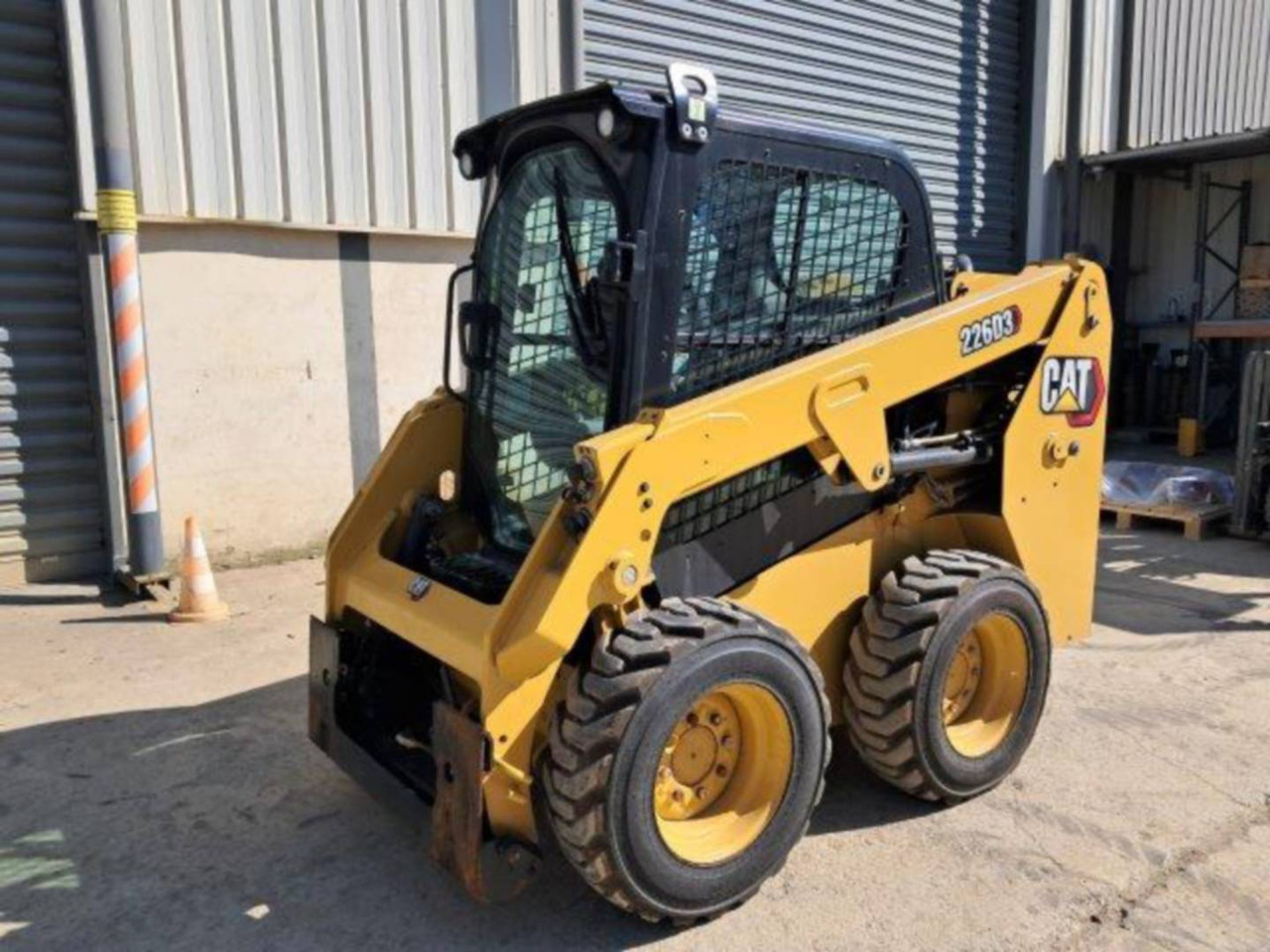CAT 226D3 - Skid steer loader: picture 2 CAT 226D3 - Skid steer loader: picture 2