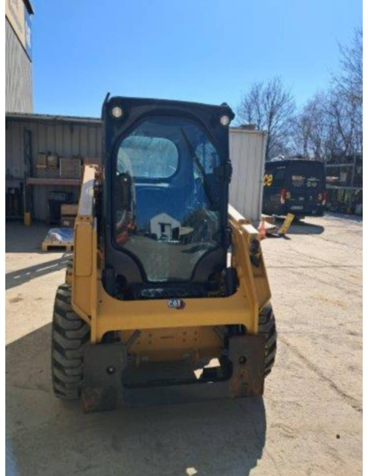 CAT 226D3 - Skid steer loader: picture 5 CAT 226D3 - Skid steer loader: picture 5