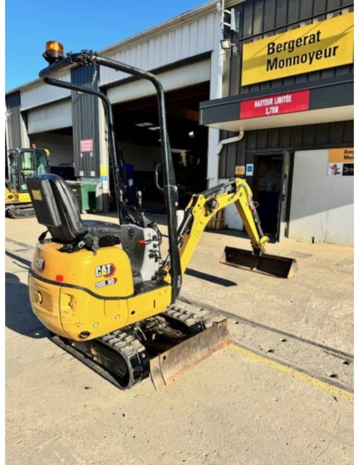 CAT 300.9D - Crawler excavator: picture 5 CAT 300.9D - Crawler excavator: picture 5